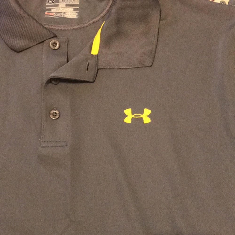 Polo - Picture 2 of 5